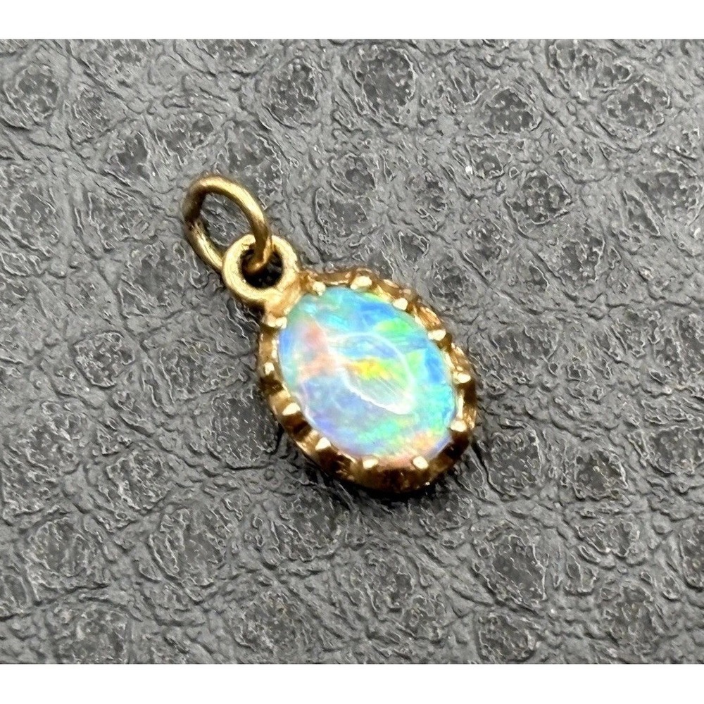 Antique 14K Yellow Gold Fire Opal Cabochon Oval Pendant Or Charm Vintage